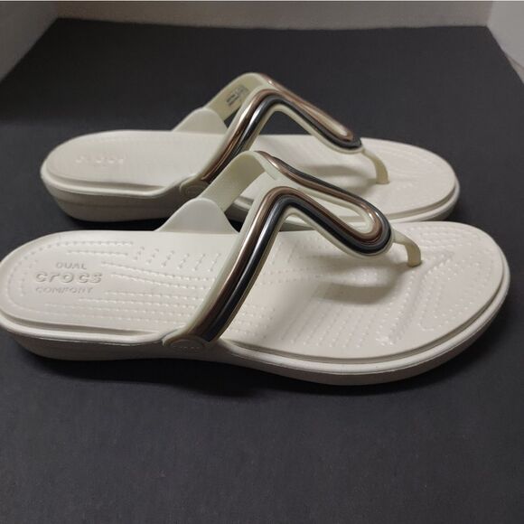 Crocs Sanrah Metalblock rose gold oyster white flat comfort sandals - Picture 2 of 6